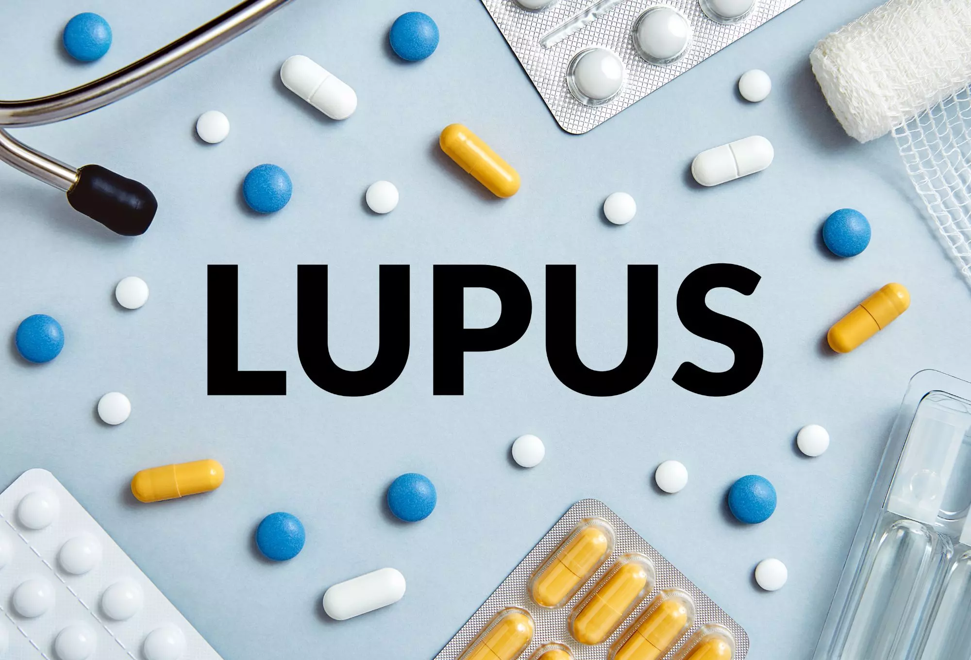 Lupus ban đỏ chưa có thuốc đặc trị, chủ yếu tập trung vào việc kiểm soát triệu chứng và ngăn ngừa biến chứng