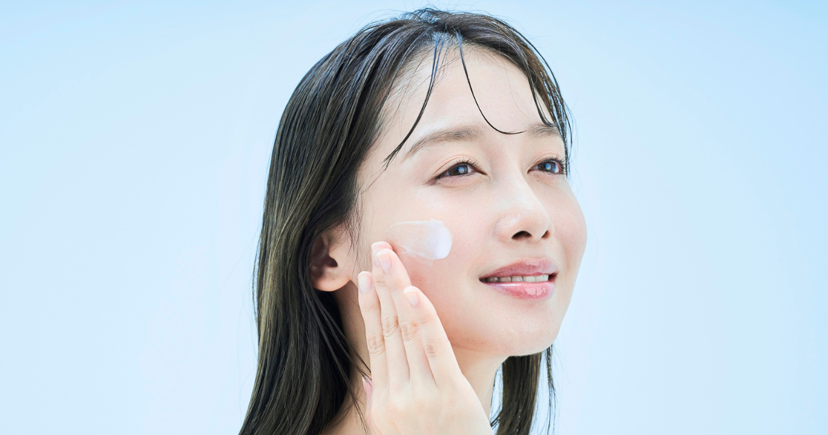 Phương pháp chăm sóc da tại nhà để thu nhỏ lỗ chân lông